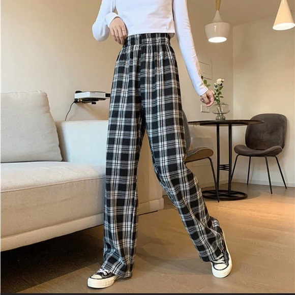 Forever 21 Pants - Forever 21 Wide Leg Stretchy Pants Grunge Esthetic Size XS